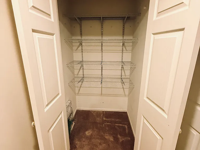 1688 Pinewind Dr — Photo 5