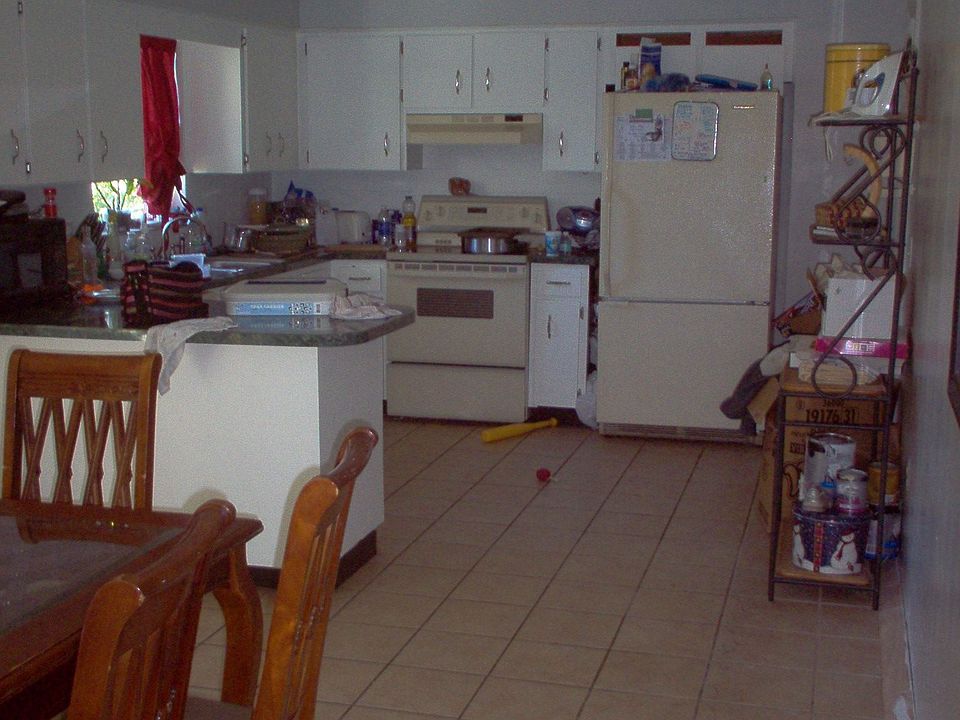 dining rm/kitchen