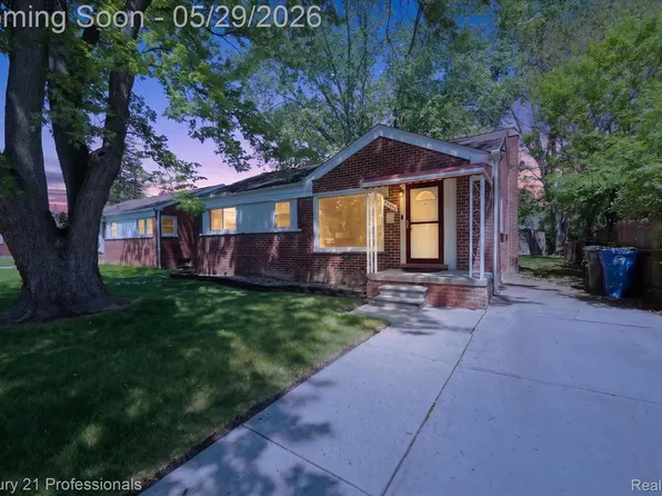 28688 Emerson St, Inkster, MI 48141