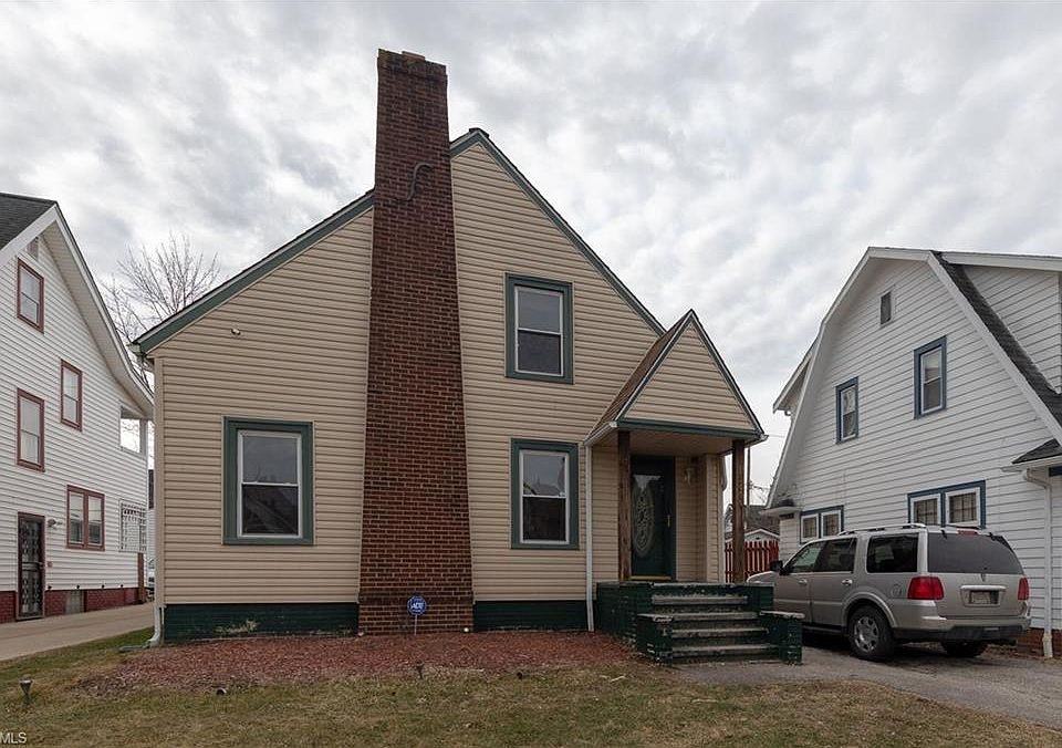 1st image of 13404 Thornhurst Ave