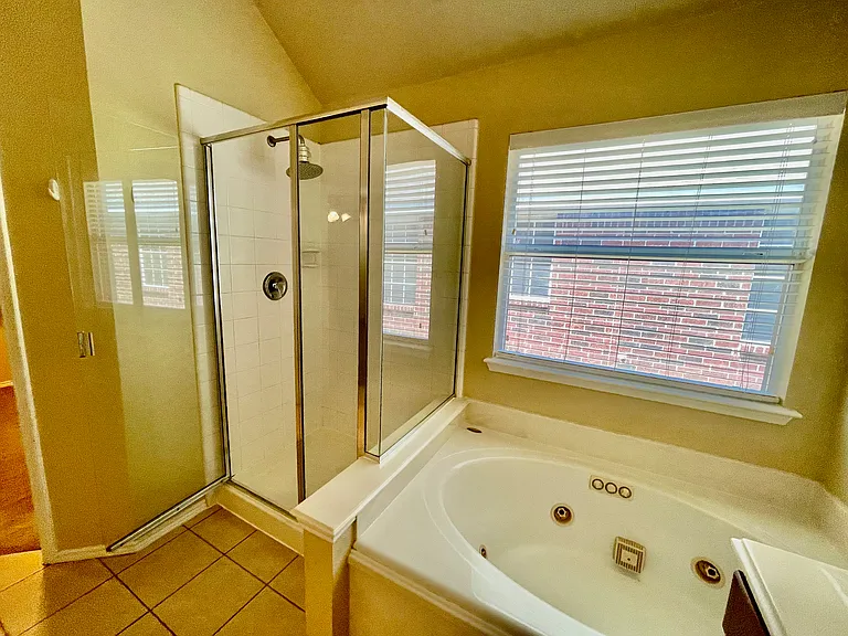 1535 Silver Spur Dr — Photo 33