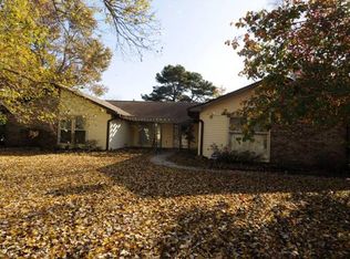 2051 Dogwood Rd, Charleston, SC 29414