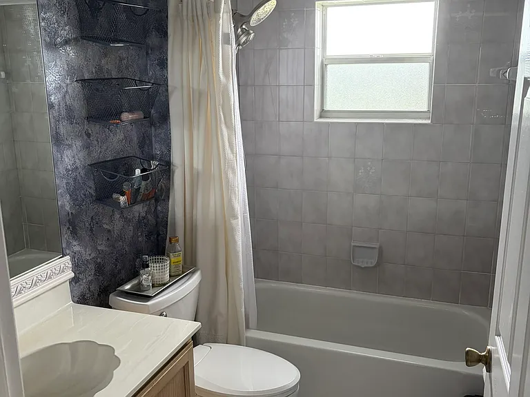 1825 SW Import Dr — Photo 16