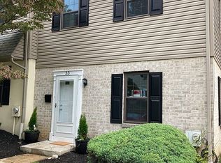 33 Norwood House Rd, Downingtown, PA 19335