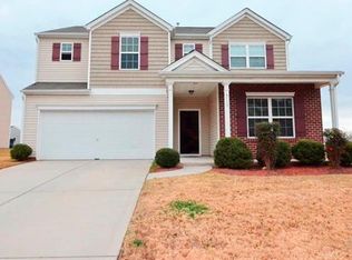 8713 Gray Willow Rd, Charlotte, NC 28227