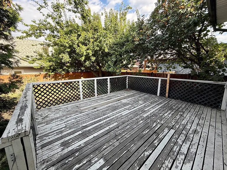 1230B Ethel St — Photo 17
