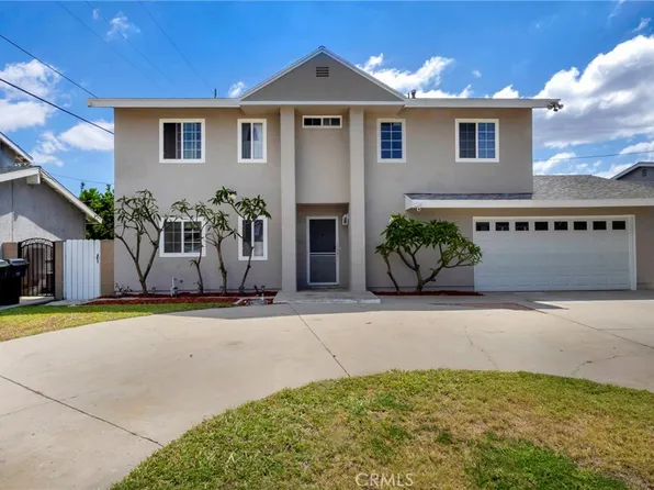 10182 Pimlico Dr, Cypress, CA 90630