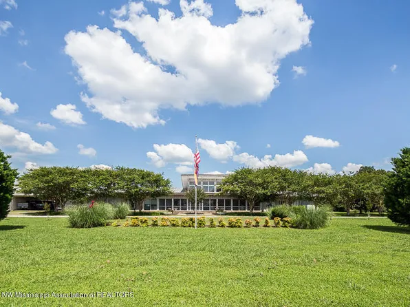 1321 N Red Banks Rd, Red Banks, MS 38661