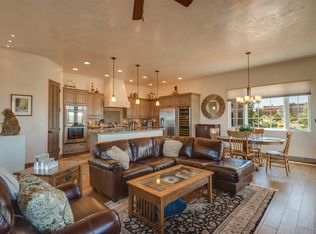 6 Avenida Malaguena, Santa Fe, NM 87506