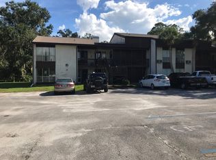 22101 Sandalwood Dr, Wildwood, FL 34785