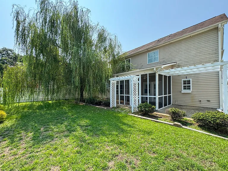 2900 Blackwater Ct — Photo 29