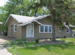 11301 Crooked Lake Blvd NW, Coon Rapids, MN 55433