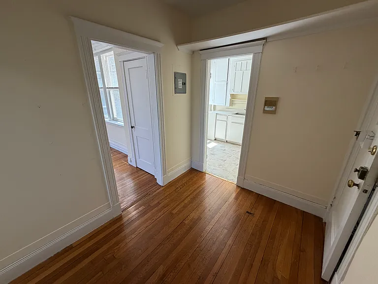 17 Lothian Rd #402 — Photo 3