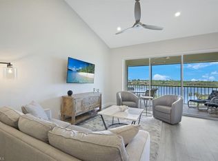 4130 Bayhead Dr APT 302, Bonita Springs, FL 34134