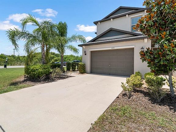 2nd image of 635 ROYAL EMPRESS DRIVE