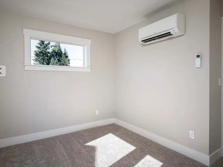 8838 N Drummond Ave — Photo 20
