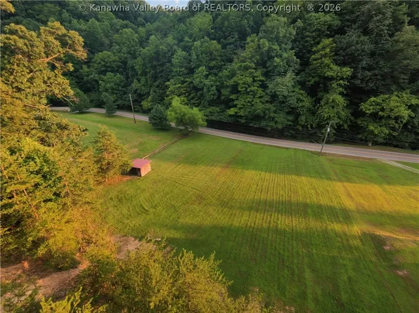 0 Big Ugly Creek Rd E, Harts, WV 25524
