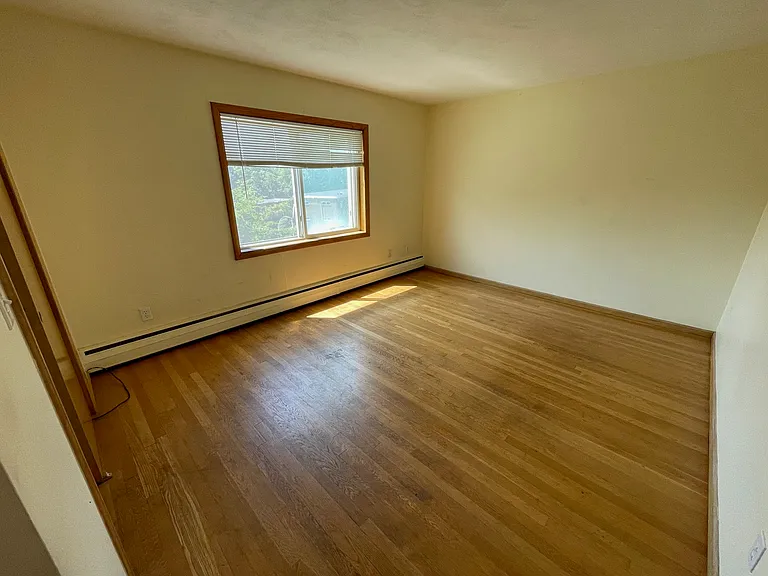 29 Jacqueline Rd #E — Photo 6