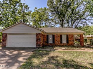 770 Pinestone Pl, Southaven, MS 38671