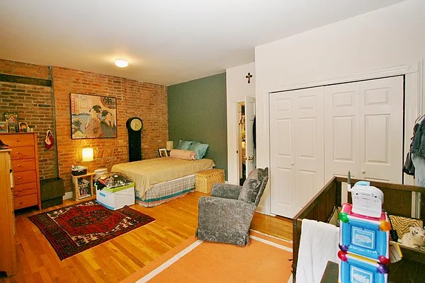 Rented by Corcoran | media 29