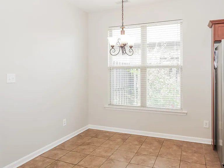 121 Morningwalk Ln SW — Photo 9