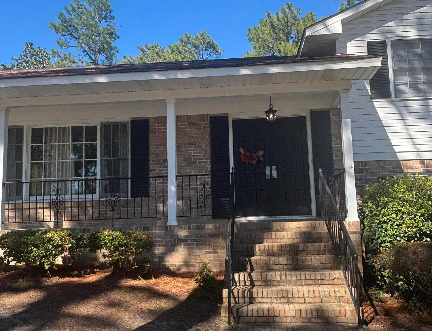 4 bed, 2.5 bath, 2262 sqft, $2,400 — Photo 4