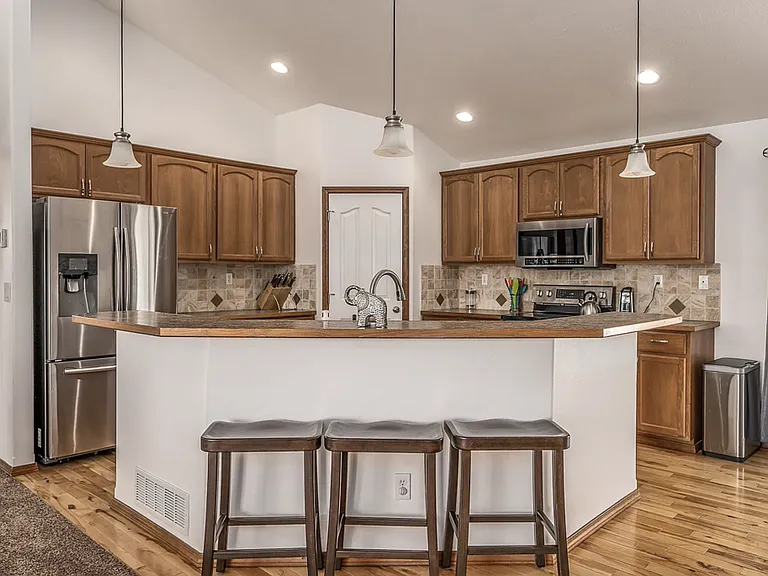 3820 W Jay St — Photo 4