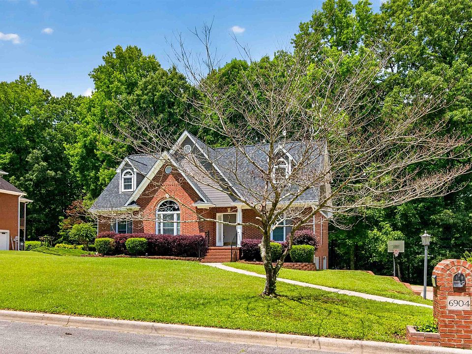 1st image of 6904 Woodvale Ln