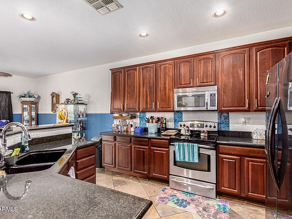 5th image of 6904 S 49TH Drive