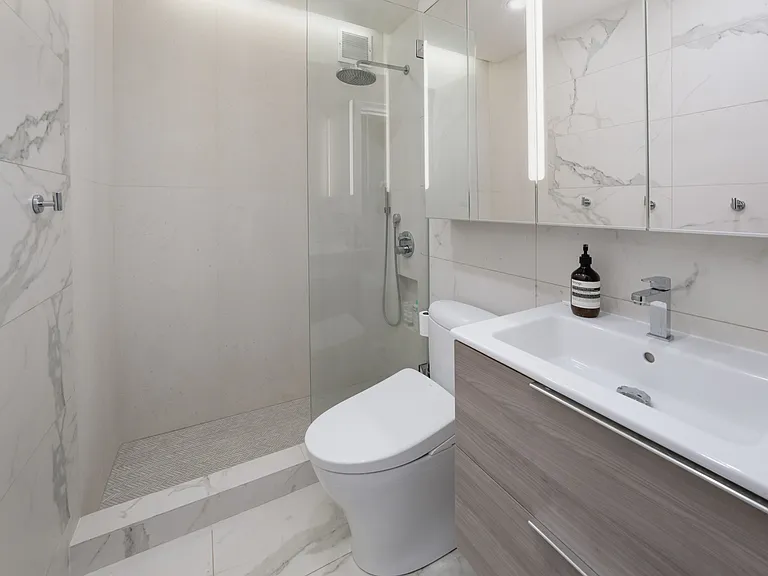 243 W End Ave #808 — Photo 6