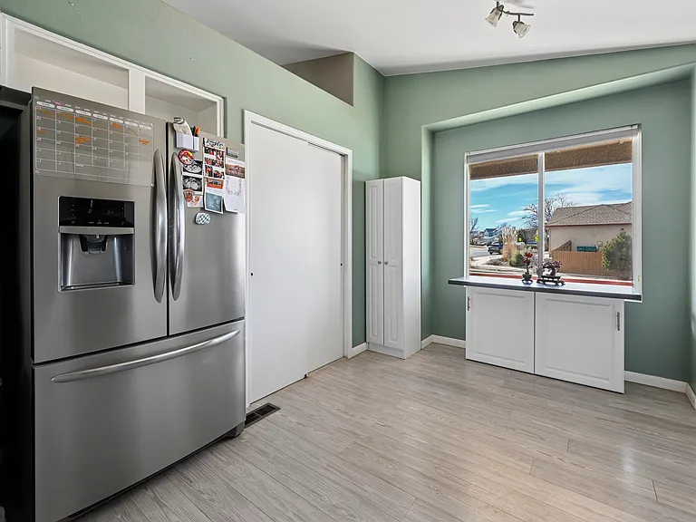 4910 Hawk Meadow Dr — Photo 4
