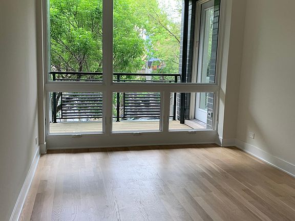 4th image of 1839 S Canalport Ave #2W