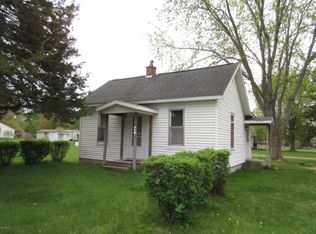 503 E Grant St, Greenville, MI 48838