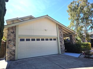 1832 Village East Dr, Petaluma, CA