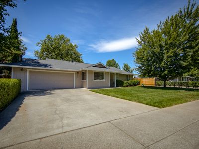 5824 Farm House Ln, Redding, CA, 96001