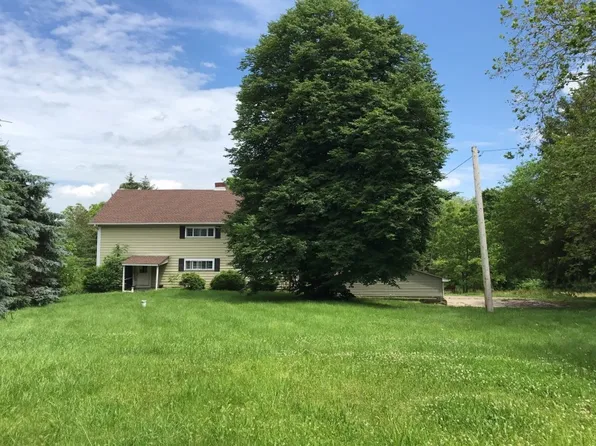 11220 Vista Dr #222, Hiram, OH 44234