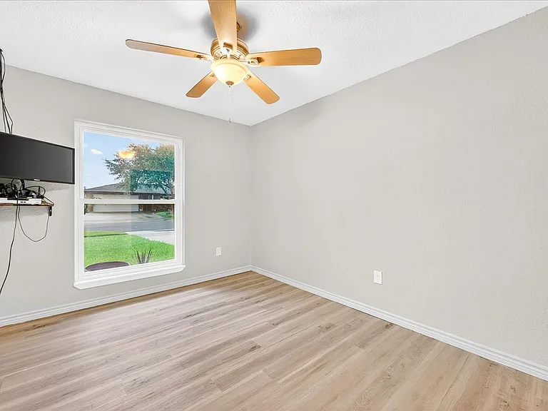 1749 S Dawn Breeze Dr — Photo 28