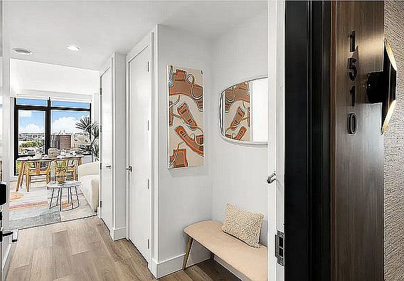 3rd image of 224 E 135th St #2006S