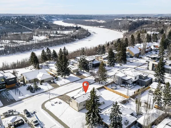 15404 Rio Terrace Dr NW, Edmonton, AB T5R 5M7