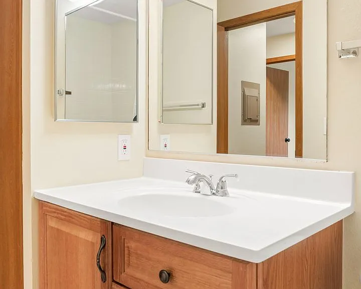 4660 White Rock Cir #5 — Photo 10