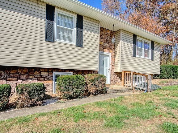 4th image of 107 Glenwood Ln