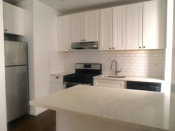 3rd image of 601 W 149th St APT 38