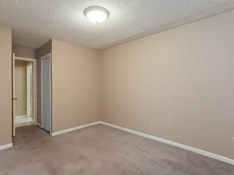 3087 Balearic Dr SE — Photo 11