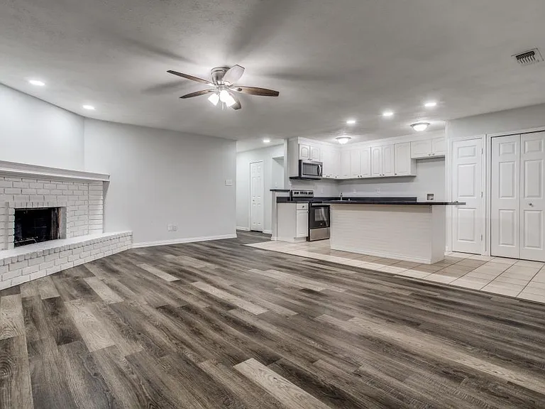 5532 Gibson Dr — Photo 10
