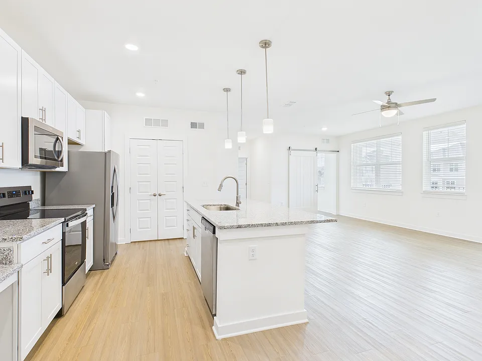 2520 New Port Royal Rd #9202