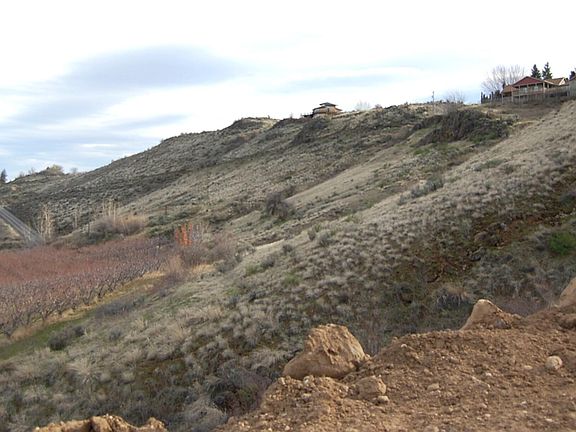 2nd image of Nka S Naches Rd