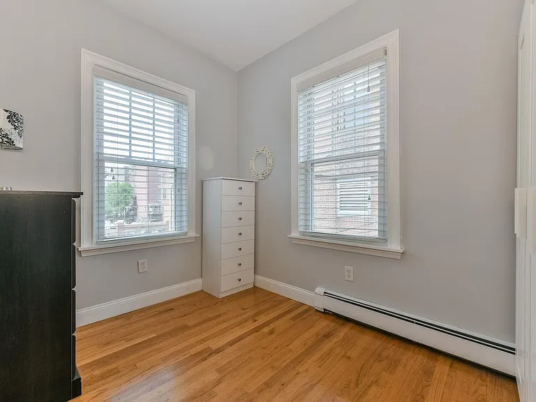 277 Silver St #2 — Photo 10