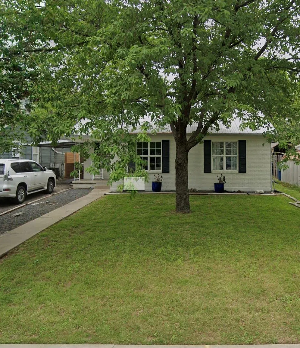 3 bed, 2.0 bath, 1452 sqft, $3,150 — Photo 1