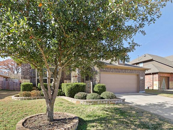 3rd image of 9308 Moon River Dr