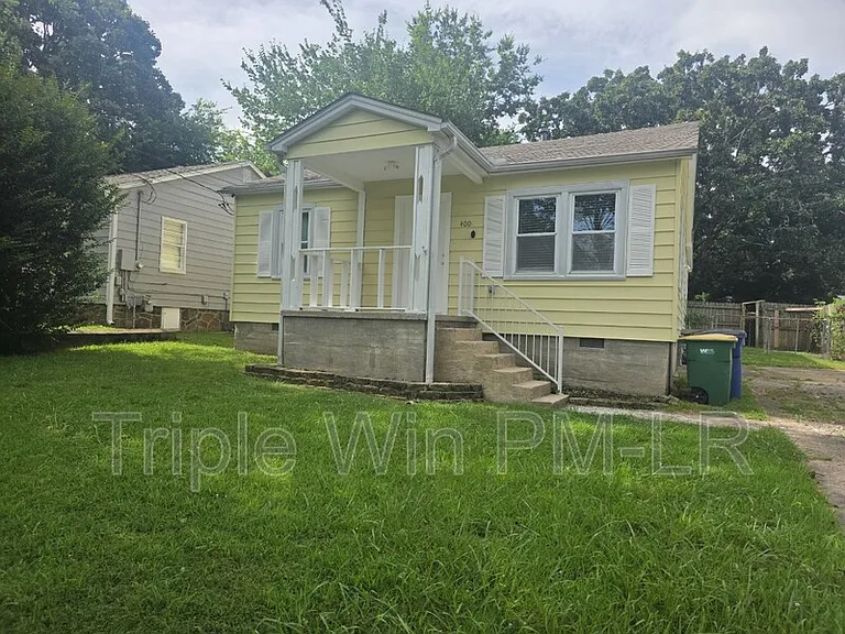 400 W 34th St — Photo 3